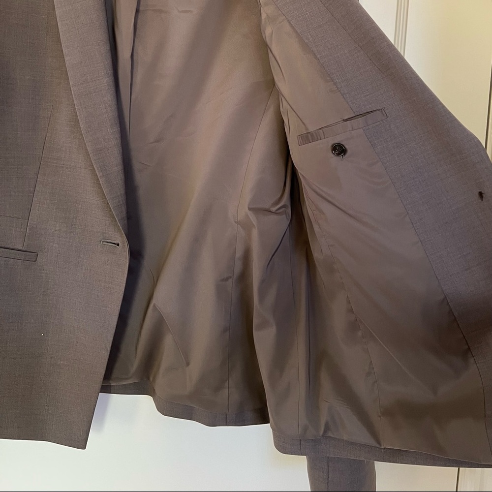 Ann Taylor Suit jacket, taupe, size 10 - Picture 5 of 5